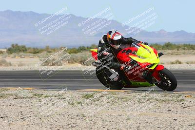 media/Mar-10-2024-SoCal Trackdays (Sun) [[6228d7c590]]/12-Turn 14 Inside (145pm)/